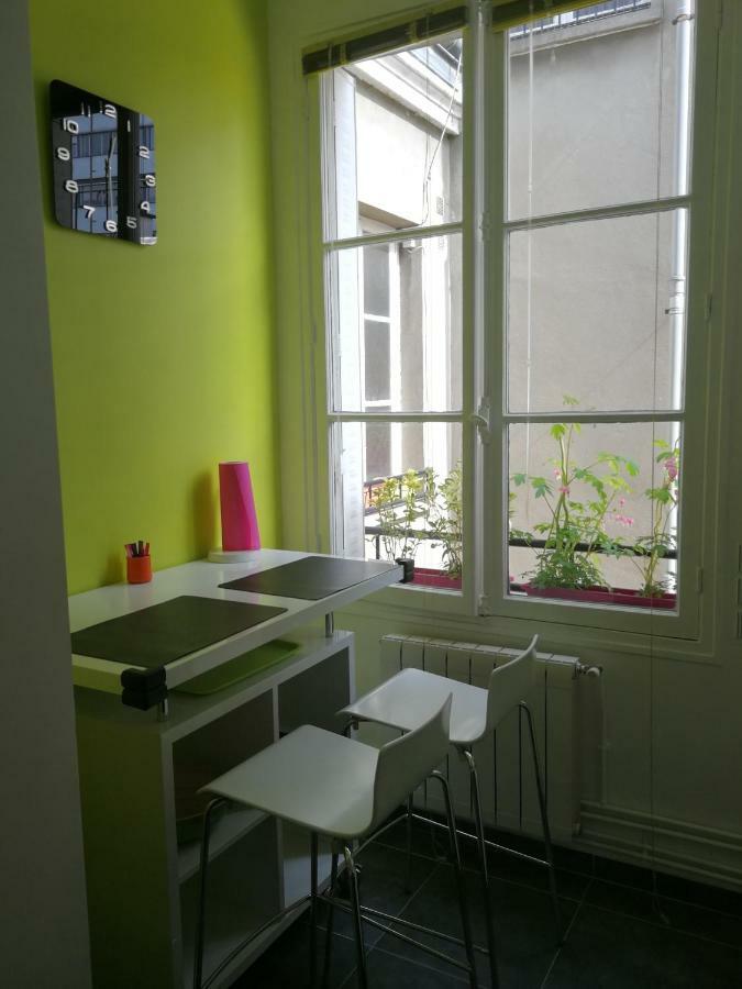 We Loft Bed & Breakfast Parijs
